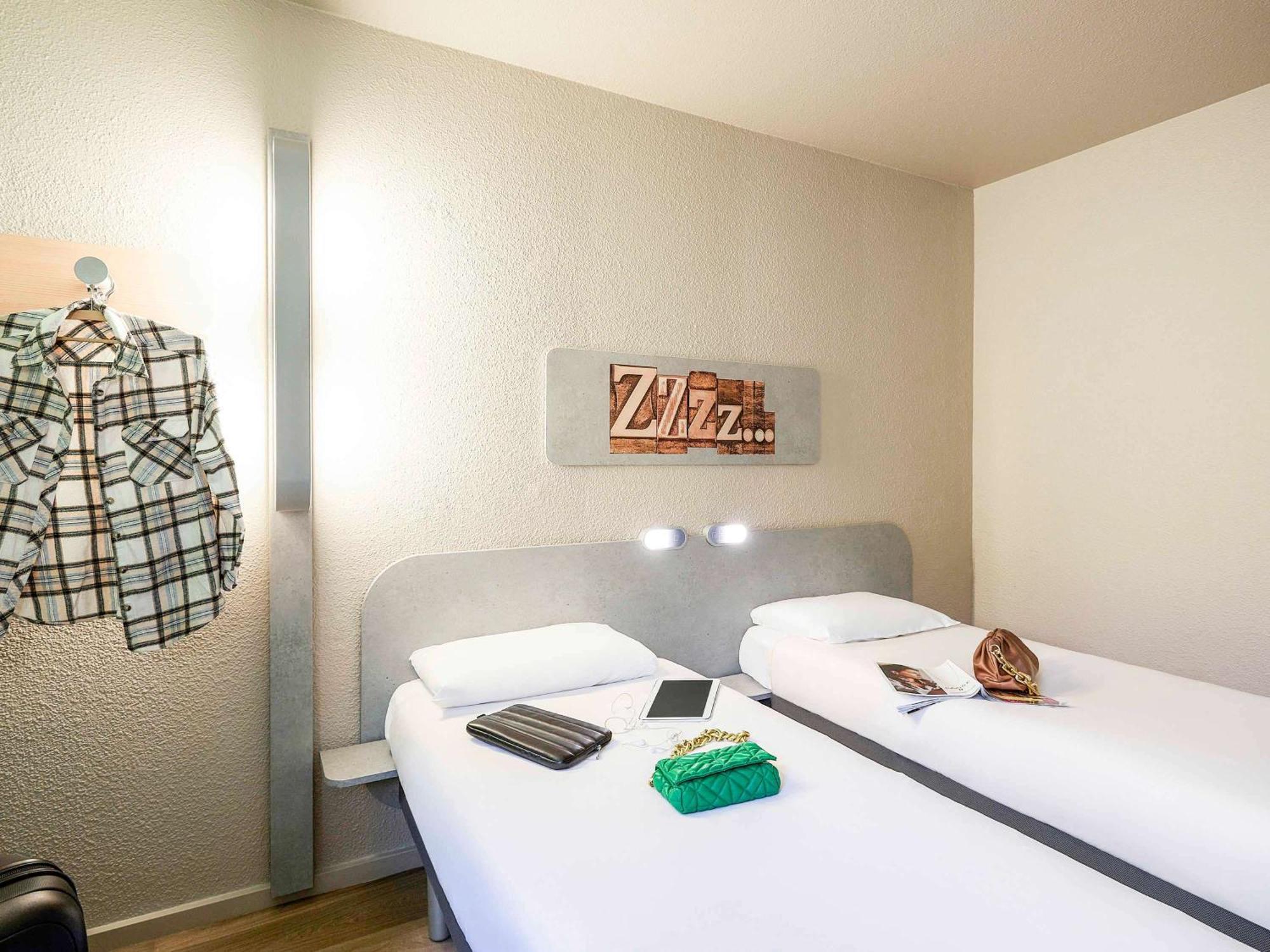 Ibis Budget Lille Gares Vieux-Lille Eksteriør bilde